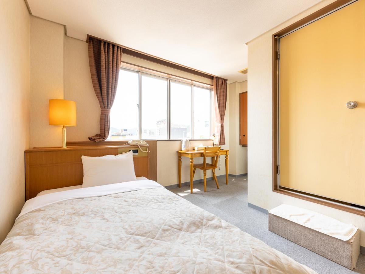 Tabist Kanko Business Hotel Matsuyama Hida Takayama Takayama  Bagian luar foto