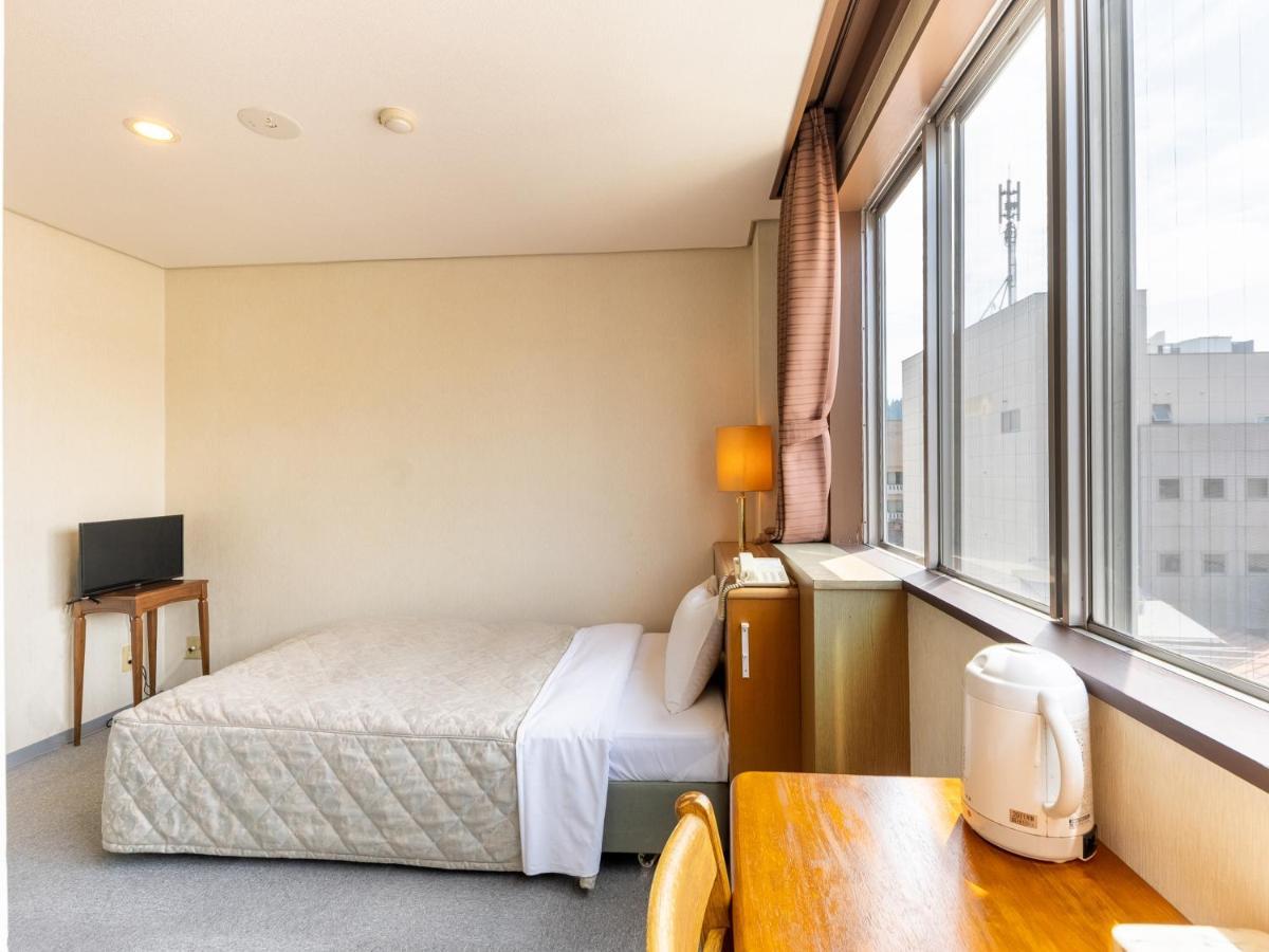 Tabist Kanko Business Hotel Matsuyama Hida Takayama Takayama  Bagian luar foto